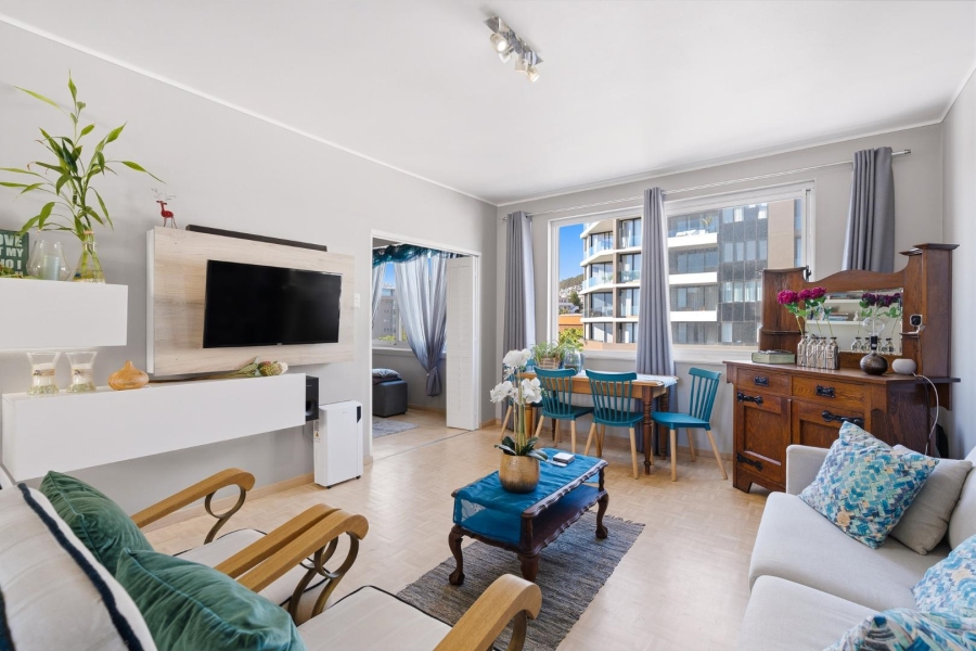 1 Bedroom Property for Sale in Three Anchor Bay Western Cape